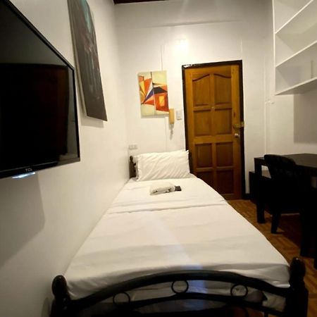 Oyo 857 City Stay Inns Makati Avenue ماكاتي المظهر الخارجي الصورة
