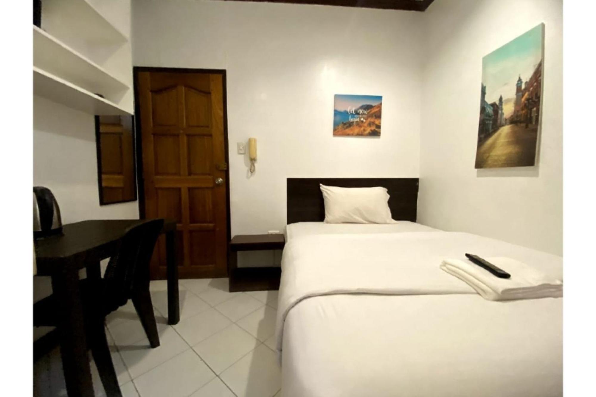 Oyo 857 City Stay Inns Makati Avenue ماكاتي المظهر الخارجي الصورة